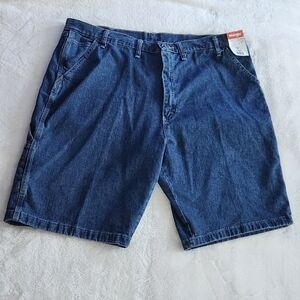 🛠️Wrangler Men’s Blue Denim Carpenter Shorts – Size 44 – 11” Inseam – NWT NEW